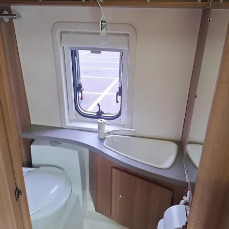 Furgo Camper Camping